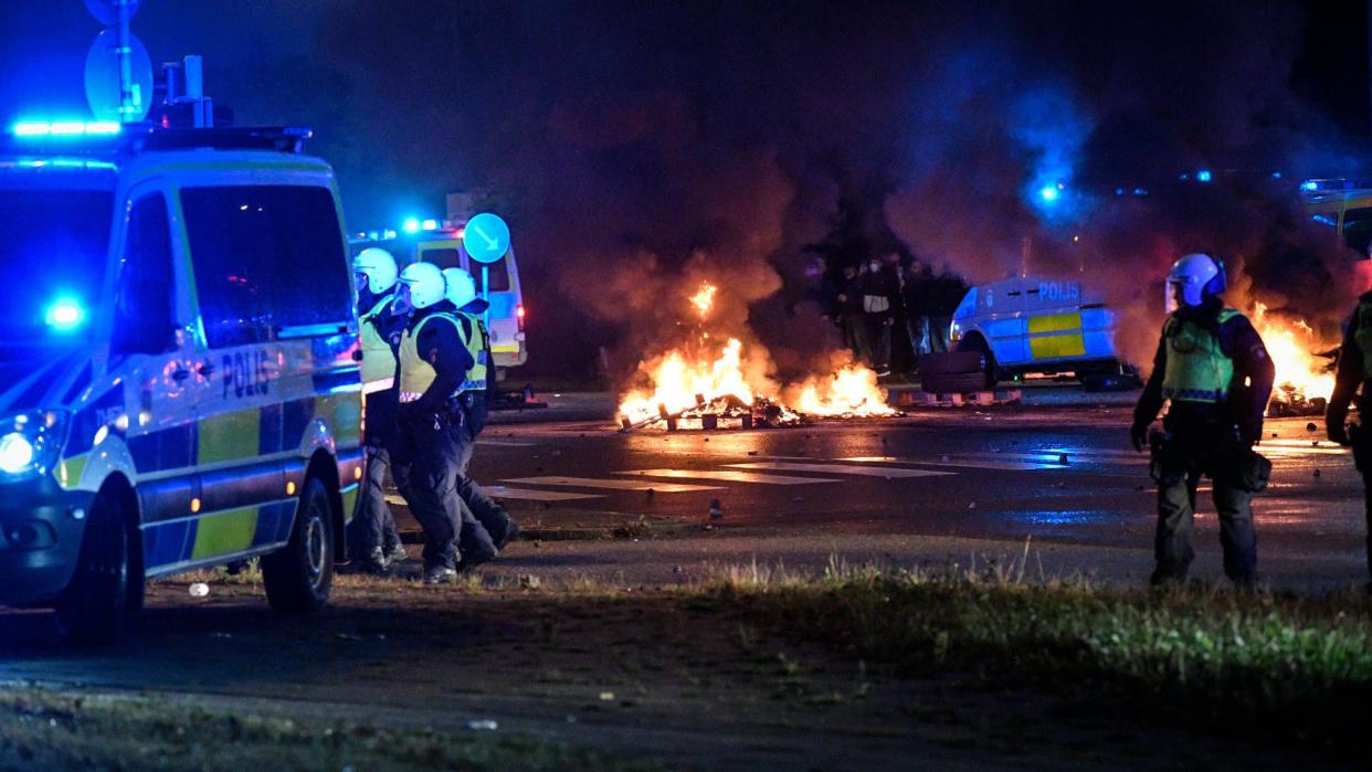 Des centaines de manifestants se sont réunis à Malmö vendredi 28 août 2020, des heurts ont éclaté - TT NEWS AGENCY / AFP