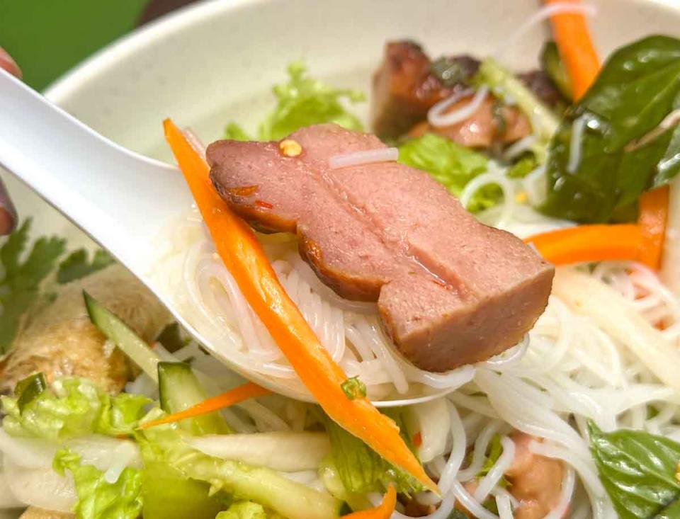 baguette huong viet - grilled pork vermicelli with spring rolls