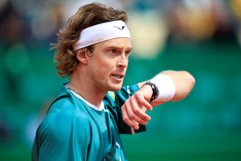 Andrey Rublev's title defence came to an abrupt halt in Monte Carlo (Valery HACHE)