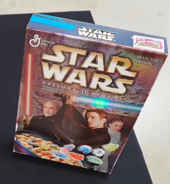 Another 2002 version of Star Wars cereal had Anakin Skywalker, Count Dooku and Padmé Amidala on the box. (Photo: General Mills)