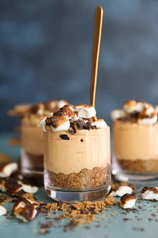 <p>Spices in My DNA</p><p>These mini cheesecakes are simple to make and no-bake! They combine the flavors of fall with s'mores, and they're made complete with toasty marshmallows!</p><p><strong>Get the recipe: <a href="https://www.spicesinmydna.com/mini-no-bake-smores-sweet-potato-cheesecakes/" rel="nofollow noopener" target="_blank" data-ylk="slk:Mini No-Bake S'mores Sweet Potato Cheesecakes;elm:context_link;itc:0;sec:content-canvas" class="link rapid-noclick-resp">Mini No-Bake S'mores Sweet Potato Cheesecakes</a></strong></p>