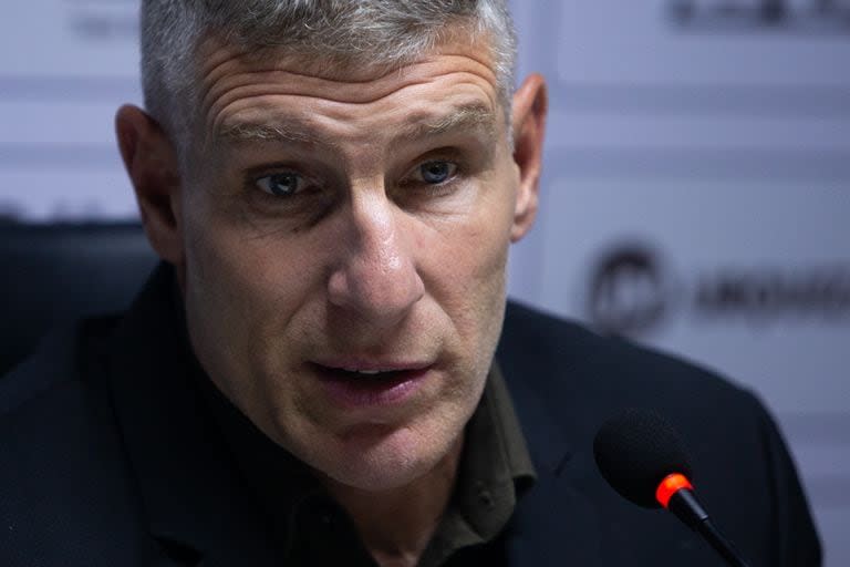 Martín Palermo, en conferencia de prensa