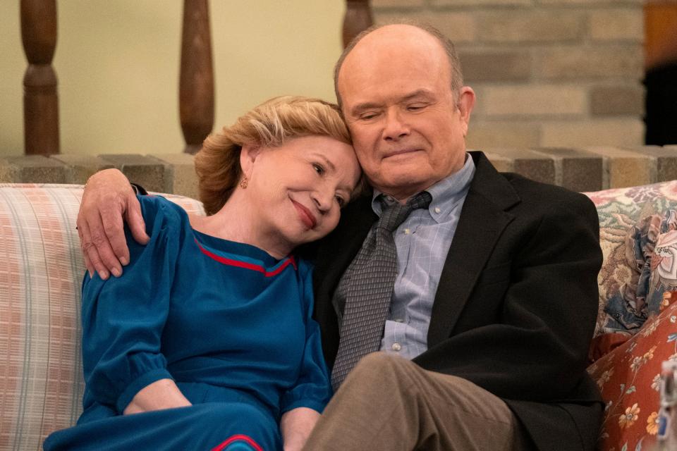 Debra Jo Rupp as Kitty, Kurtwood Smith as Red in That '90s Show. (Netflix)