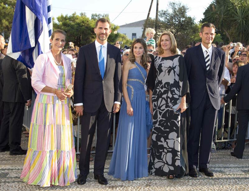 Reyes Felipe y Letizia, infanta Elena, infanta Cristina e Iñaki Urdangarin