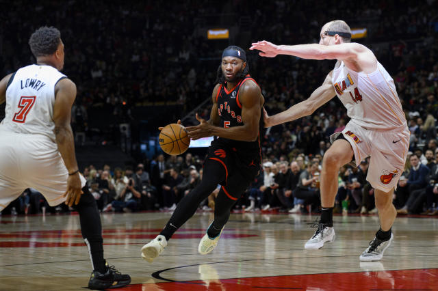 Why does Cody Zeller wear a mask for Miami Heat?