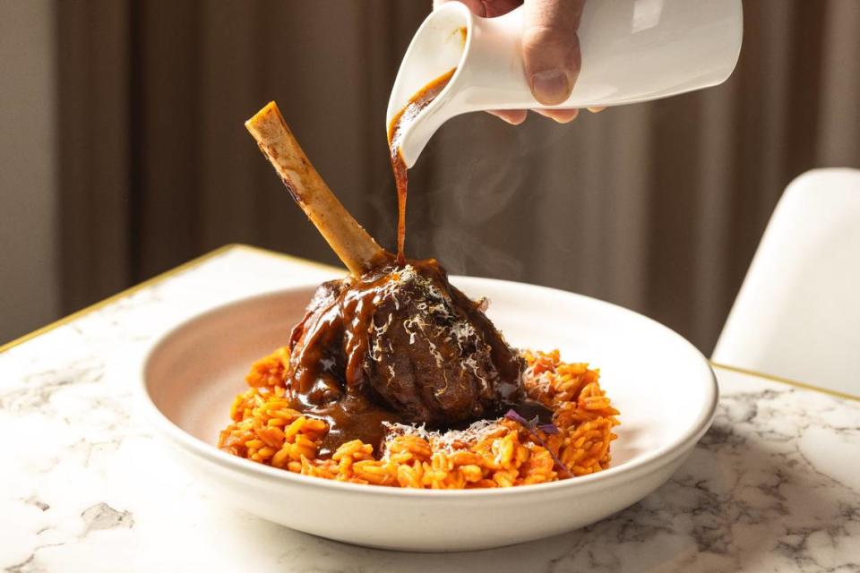 Athenian Grill owner Ilias Pappas is opening a new full-service restaurant to serve traditional Greek cuisine such as yiouvetsi (stew with orzo) with lamb shank.