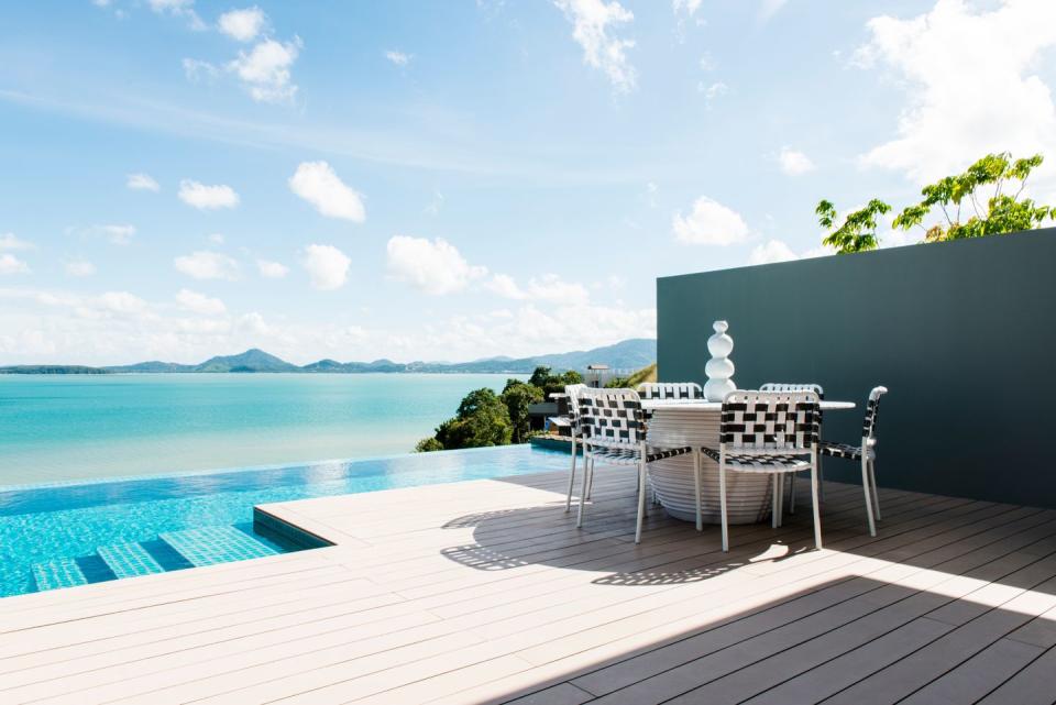 best luxury hotels in phuket