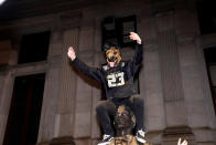 <p>Philadelphia Eagles football fans celebrate their Super Bowl LII victory over the New England Patriots in downtown Philadelphia, Pennsylvania, U.S. February 4, 2018. REUTERS/Jessica Kourkounis </p>