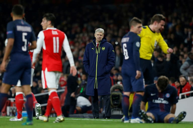 Arsenal's manager Arsene Wenger (C) watches from the touchline during the UEFA Champions League group match against Paris Saint-Germain, at the Emirates Stadium in London, in November 2016