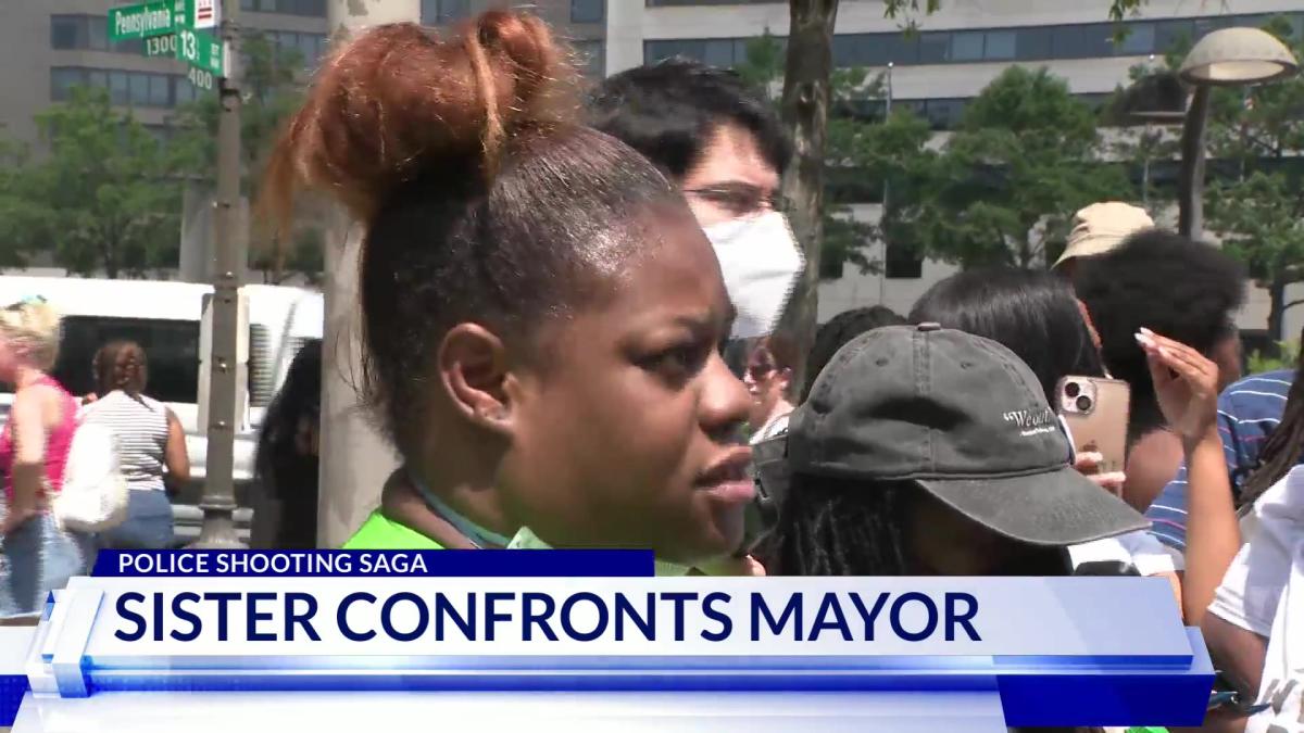 Sister Of Man Killed By Washington Dc Police Officer Confronts Mayor As Body Cam Footage Released 