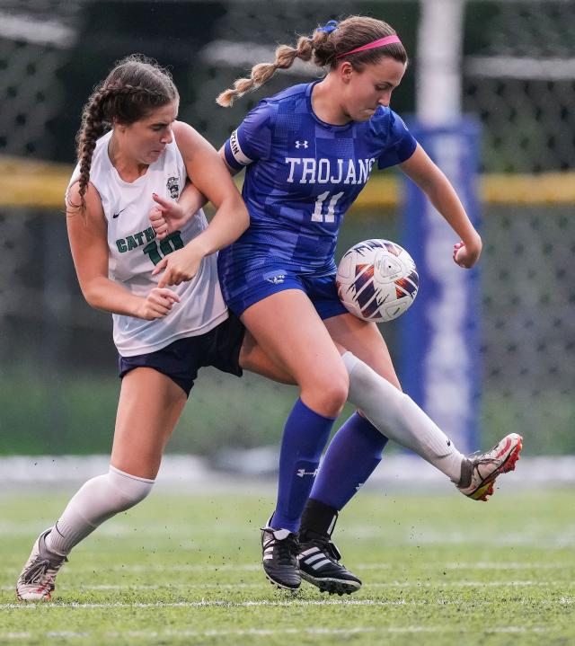 IHSAA girls soccer Class 2A state final: Guerin Catholic vs. Leo