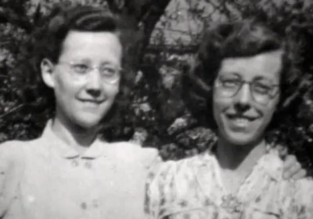 Twins Dumbleton (left) and Tobin (right) aged 21. (Christine Bemand/SWNS)