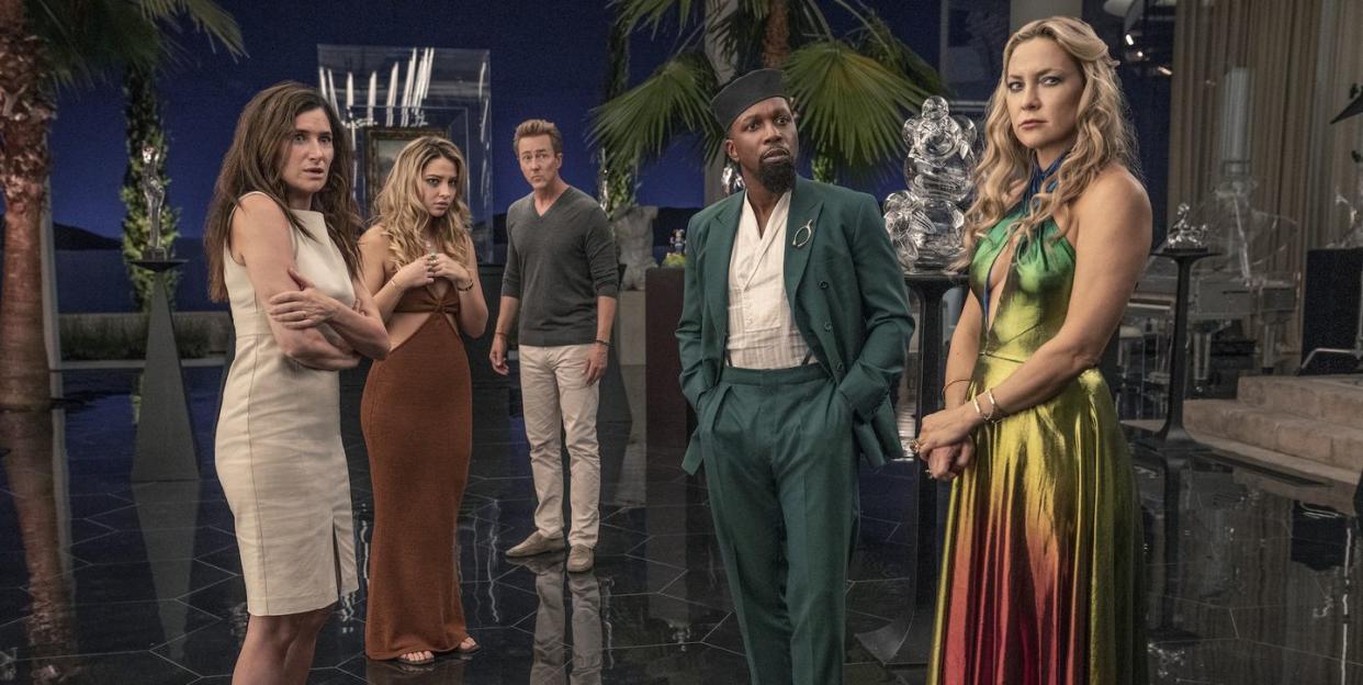glass onion a knives out mystery 2022 l r kathryn hahn as claire, madelyn cline as whiskey, edward norton as miles, leslie odom jr as lionel, and kate hudson as birdie cr john wilsonnetflix © 2022
