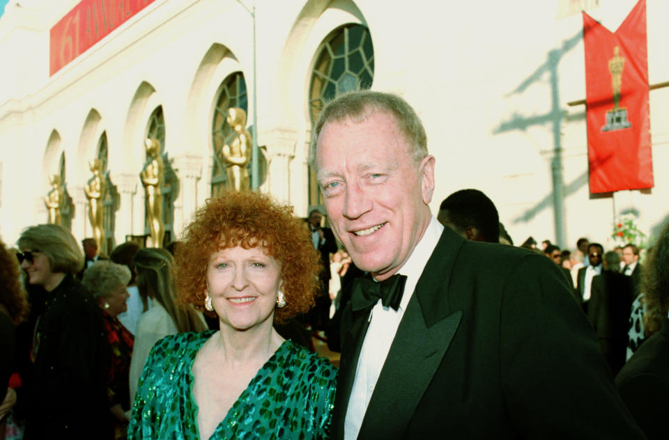 Swedish actor Max von Sydow arrives with his wife, actress Kerstin Olin, at the Shrine Civic Auditorium for the 61st annual Academy Awards in Los Angeles, Ca., March 29, 1989.  Von Sydow is nominated in the best actor category for his performance in the foreign film "Pelle the Conqueror."  (AP Photo/Lennox McLendon)