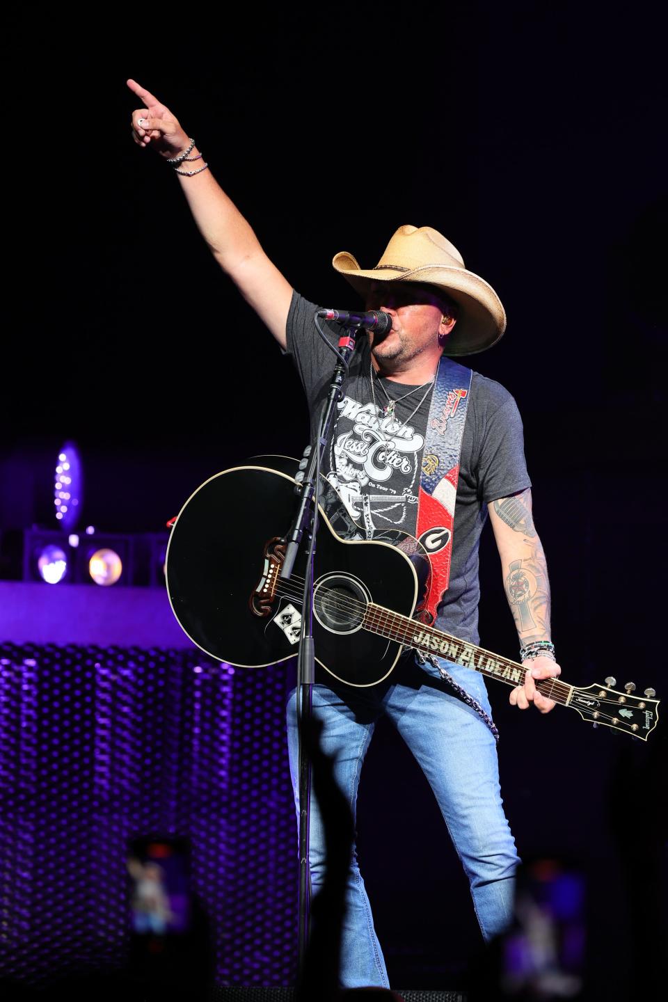 Jason Aldean at Xfinity Theatre on July 15, 2023 in Hartford, Connecticut.