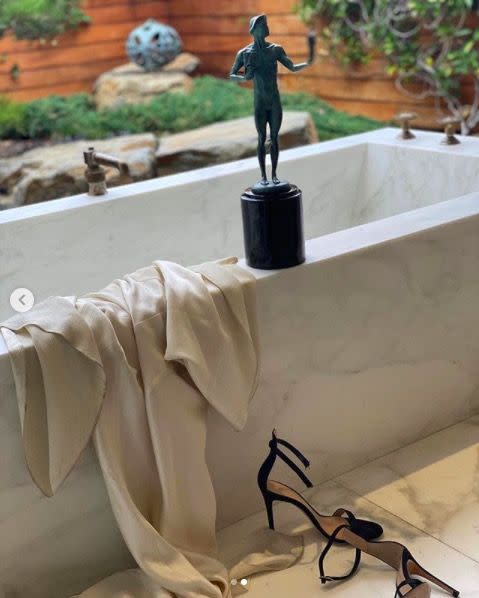 <p>The actress posted this snap to her Instagram after the SAG Awards and while we're happy for her win we can't stop looking at her very bouji bath. Is it outside? Is it comfortable? Did she get in it after this snap? So. Many. Questions. </p>