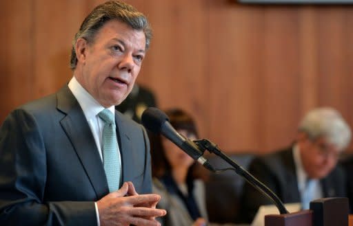El presidente Juan Manuel Santos anunció el sábado el fin de un paro de mineros artesanales en Colombia que se había iniciado el pasado 17 de julio, en rechazo a la persecución estatal de su actividad. (Presidencia/AFP | Juan Pablo Bello)