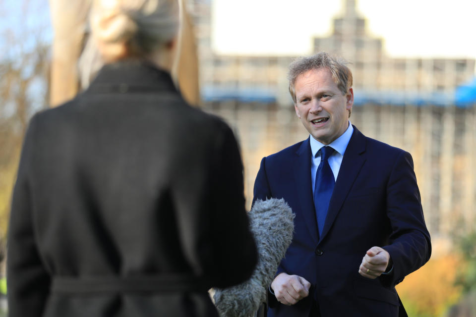 Transport Secretary Grant Shapps speaking to the media on College Green in Westminster, London. (Photo by Aaron Chown/PA Images via Getty Images)