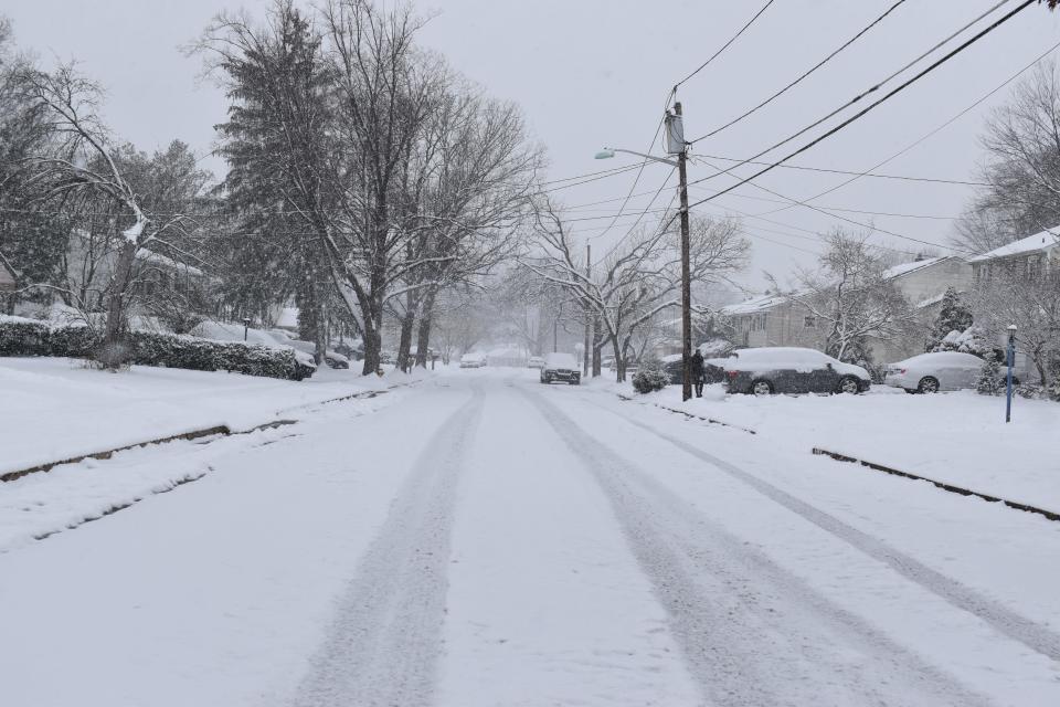 Snow coats Rhode Island Avenue in Cherry Hill, with more on the way on Friday morning, Jan. 19, 2024.