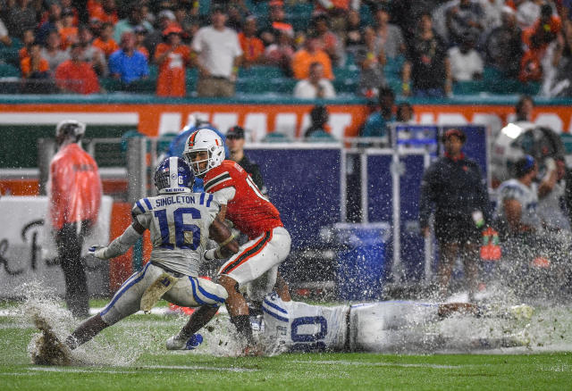 Hard Rock Field looks atrocious for Jets-Dolphins game