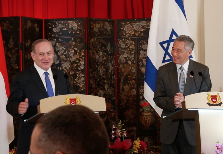 Israeli Prime Minister Benjamin Netanyahu at a joint press briefing with Singapore PM Lee Hsien Loong in Singapore. (Photo: Yahoo Singapore/Dhany Osman)