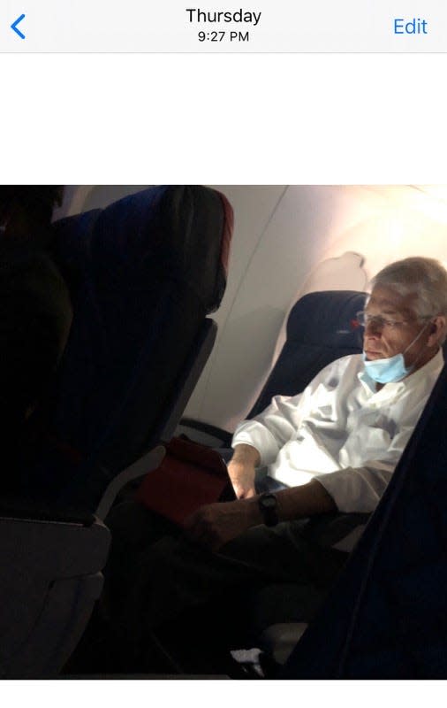 Sen. Wicker on a Delta flight Thursday night without wearing his mask