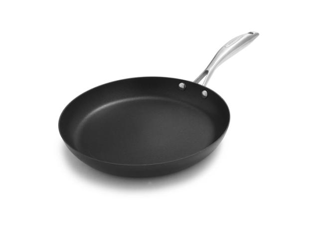 Scanpan Classic Nonstick Ceramic Titanium 14-Inch Fry Pan