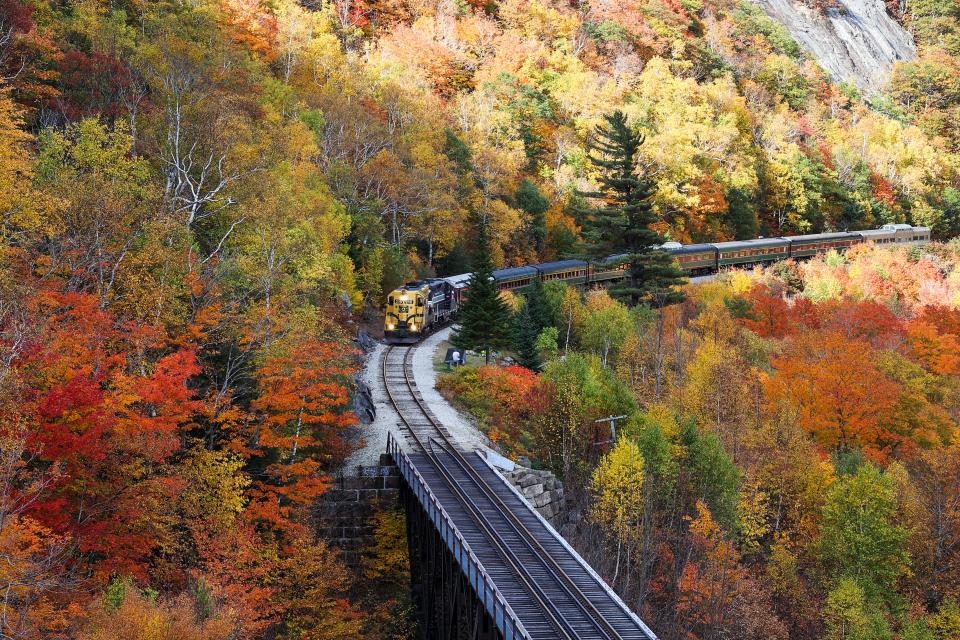 new hampshire fall train