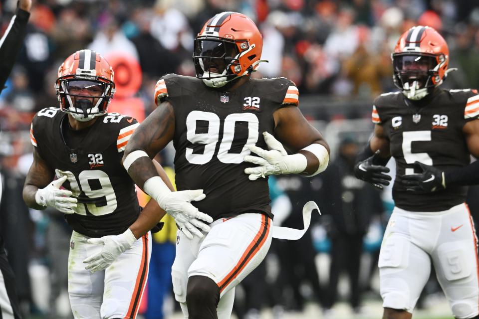 Defensive tackle Maurice Hurst Jr. was one of several free agents the Browns re-signed from this past season.