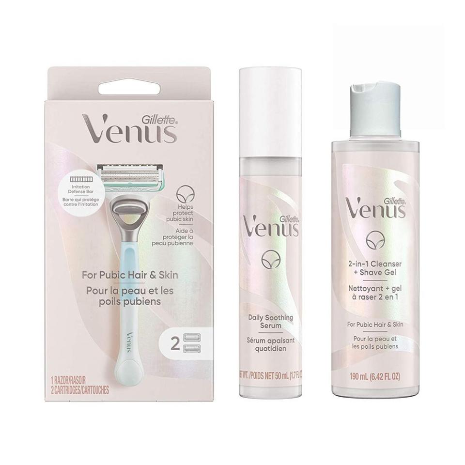 19) Gillette Venus Intimate Grooming Kit
