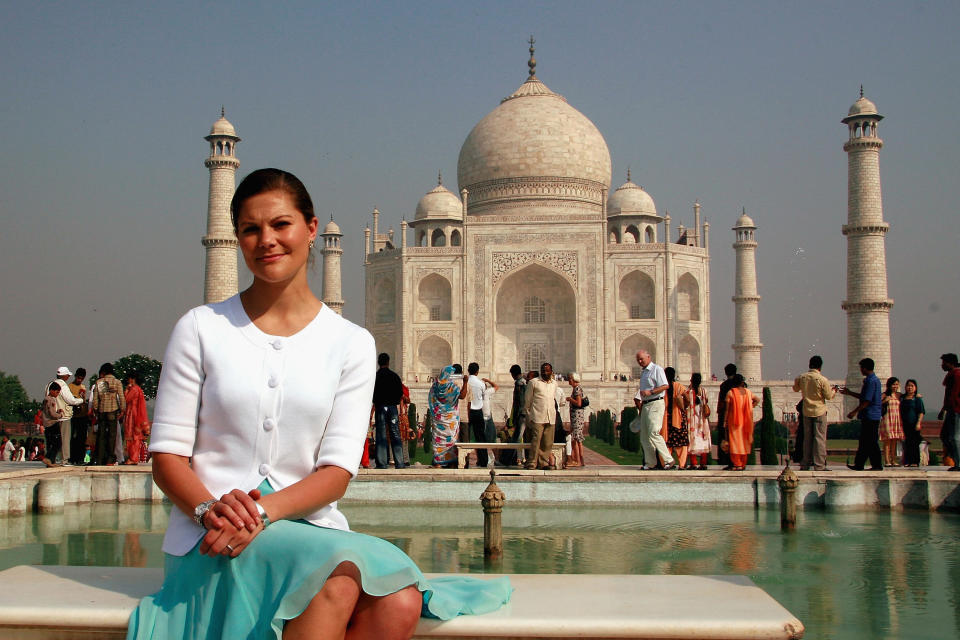 Crown Princess Victoria Of Sweden visits the Taj Mahal on October 19, 2008 in Agra, India. (Photo by Ritam Banerjee/Getty Images)