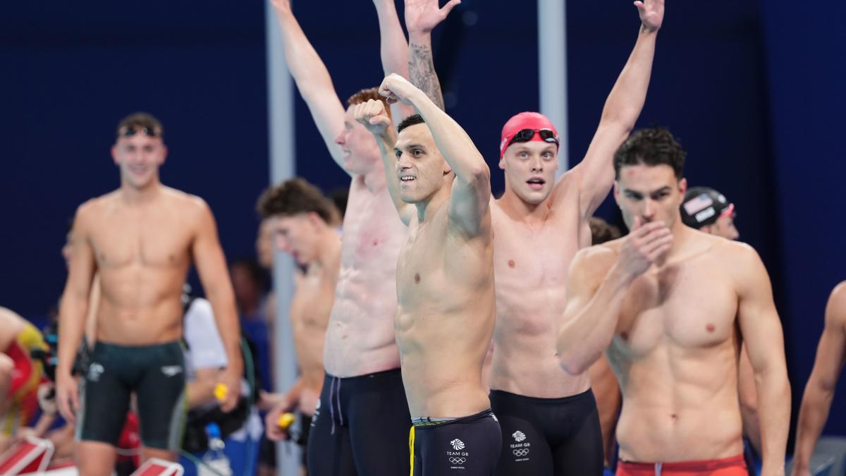 Great Britain quartet retain 4x200m relay title to give GB first Paris pool gold