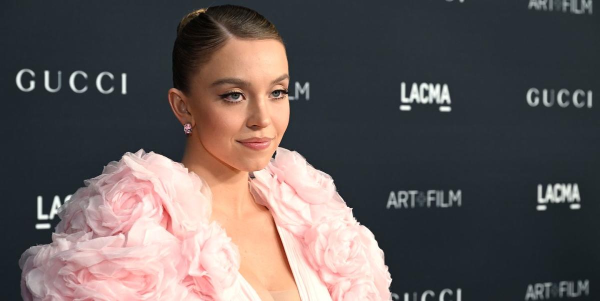 Sydney Sweeney Is Enchanting In A Glittering Fishnet Dress