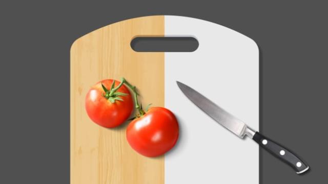 What are the Different Uses for Wood vs. Plastic Cutting Boards