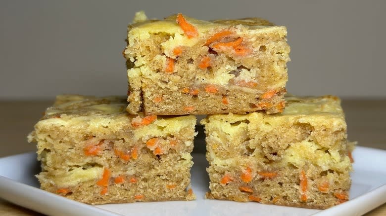 Carrot cake cookie bars on plate