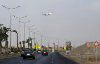 An EgyptAir aircraft prepares to land at Cairo International Airport, Egypt, May 19, 2016. (Reuters/Amr Abdallah Dalsh)