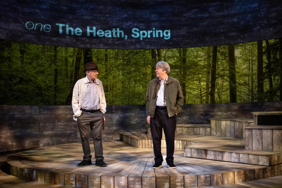 Percy (Ian McKellen) and Frank (Roger Allam) (Jack Merriman)