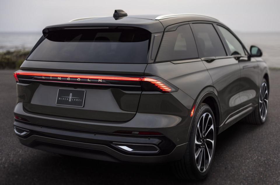 2024 lincoln nautilus suv