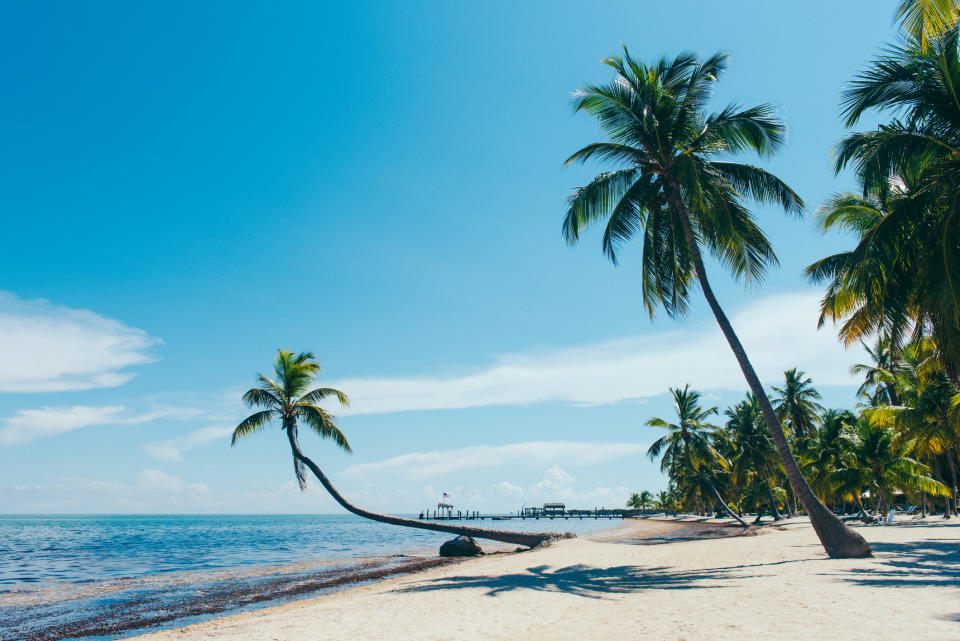 <p>The Florida Keys are pretty perfect if you're just looking for a laid-back, unpretentious place to veg out on the beach.</p><p><strong>RELATED: <a rel="nofollow noopener" href="http://www.redbookmag.com/love-sex/relationships/g4696/best-places-to-get-engaged-united-states/" target="_blank" data-ylk="slk:The Most Picturesque Place In Every State to Get Engaged;elm:context_link;itc:0;sec:content-canvas" class="link ">The Most Picturesque Place In Every State to Get Engaged</a></strong><br></p>