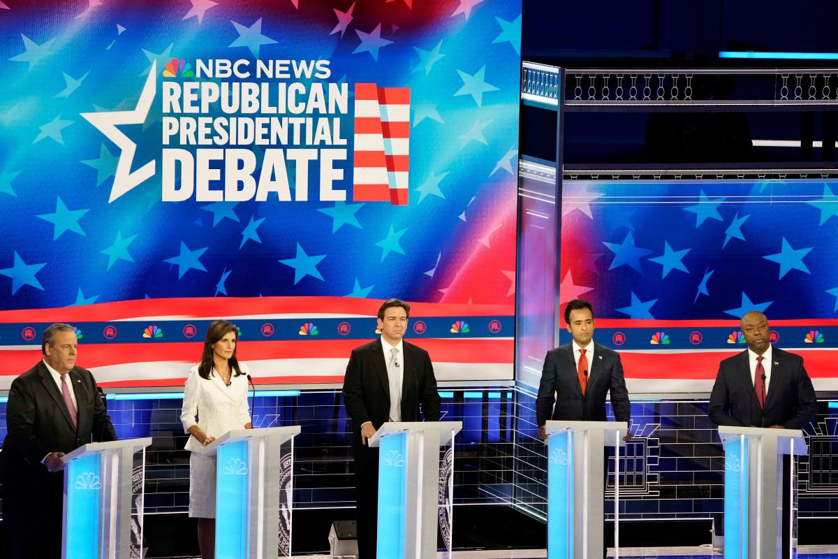 „Неприятен шут“ и някои „ревниви“ момчета: Кой спечели републиканския дебат?