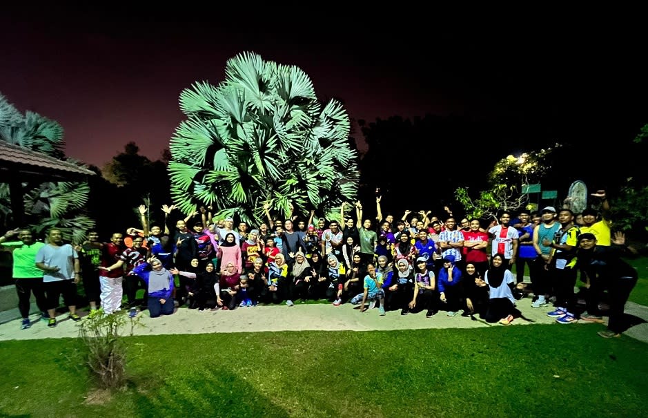 Over 600 runners in less than three months: Six friends set the pace to get community to exercise daily