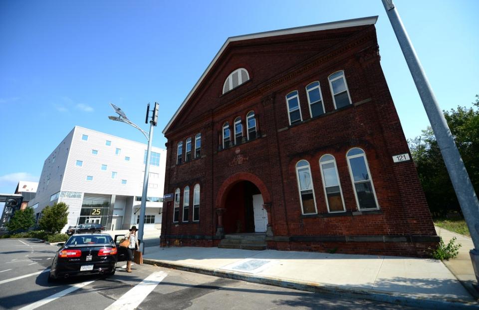 People arrive at the distillery in Brooklyn Navy Yard (AFP/Getty)