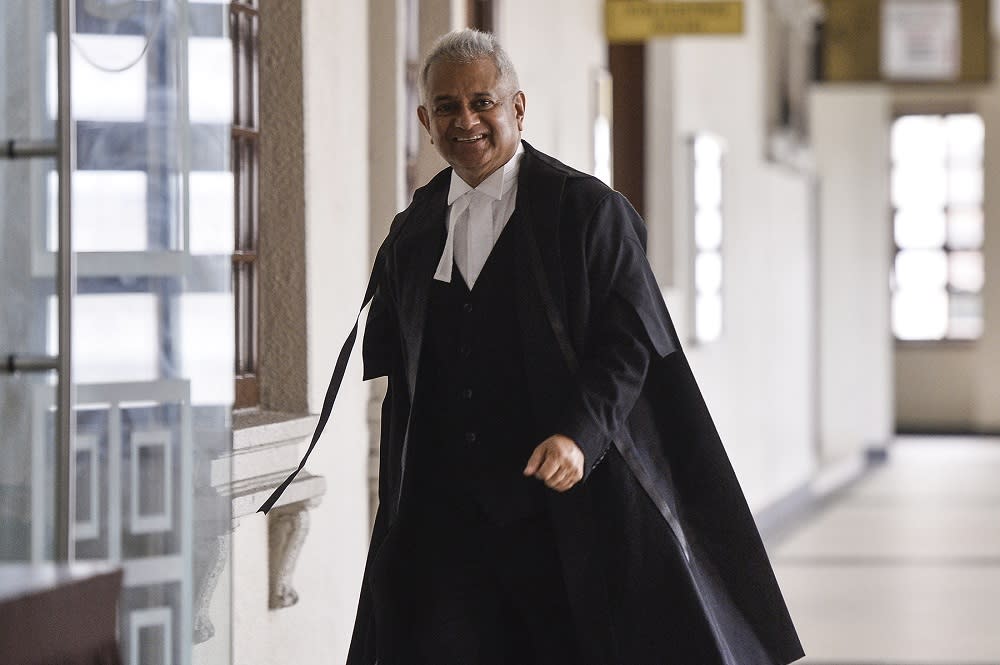 Attorney General Tommy Thomas arrives at the Kuala Lumpur High Court August 23, 2019. — Picture by Miera Zulyana