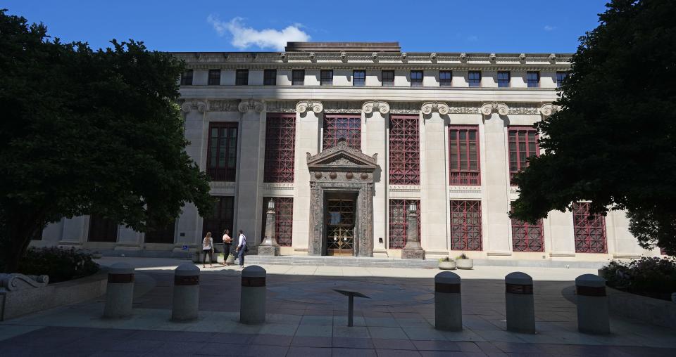 July 1, 2024; Columbus, Ohio, USA; Columbus City Hall, 90 W. Broad St. in downtown Columbus.