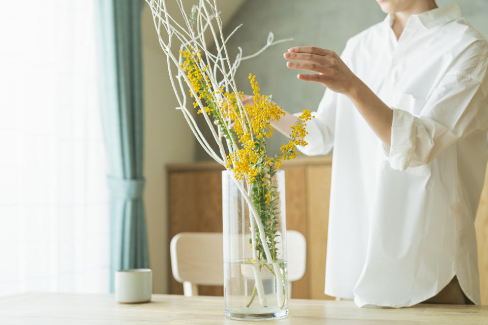 Maybe an ikebana lesson from the comfort of your own home? (Photo: Gettyimages)