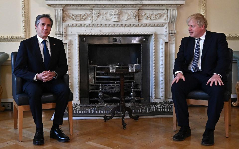 Britain's Prime Minister Boris Johnson and US Secretary of State Antony Blinken - BEN STANSALL/AFP