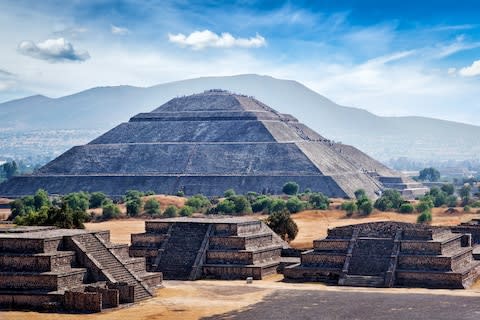 Panorama of Teotihuacan Pyramids - Credit: © 2008 Dmitry Rukhlenko/Dmitry Rukhlenko