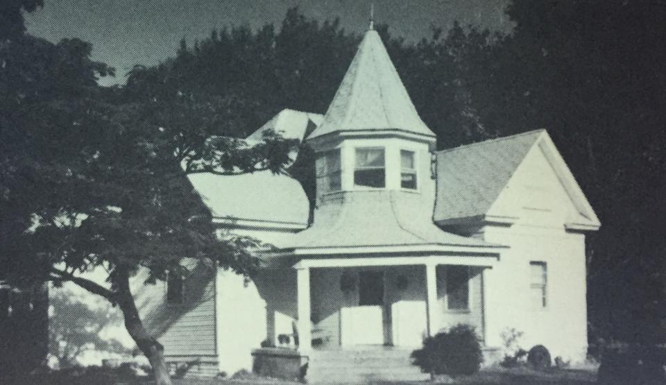 Fort Worth House in 1983