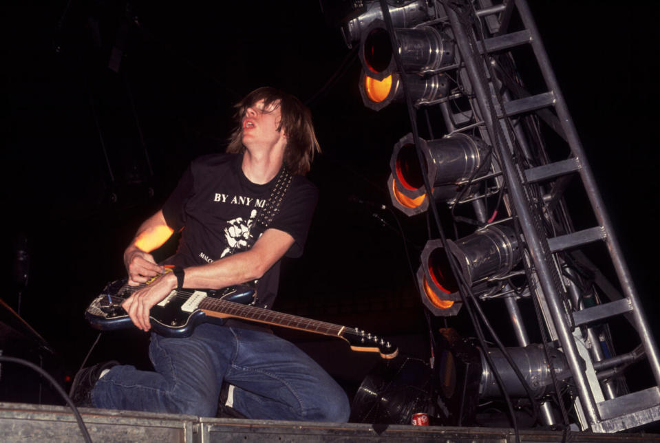 Thurston Moore raising sweet hell with Sonic Youth at Rosemont, Illinois, 1991. (Credit: Paul Natkin via Getty Images)
