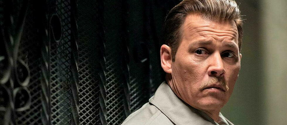 Johnny Depp dans le film « City of Lies », tournage durant lequel il aurait agressé un régisseur.
